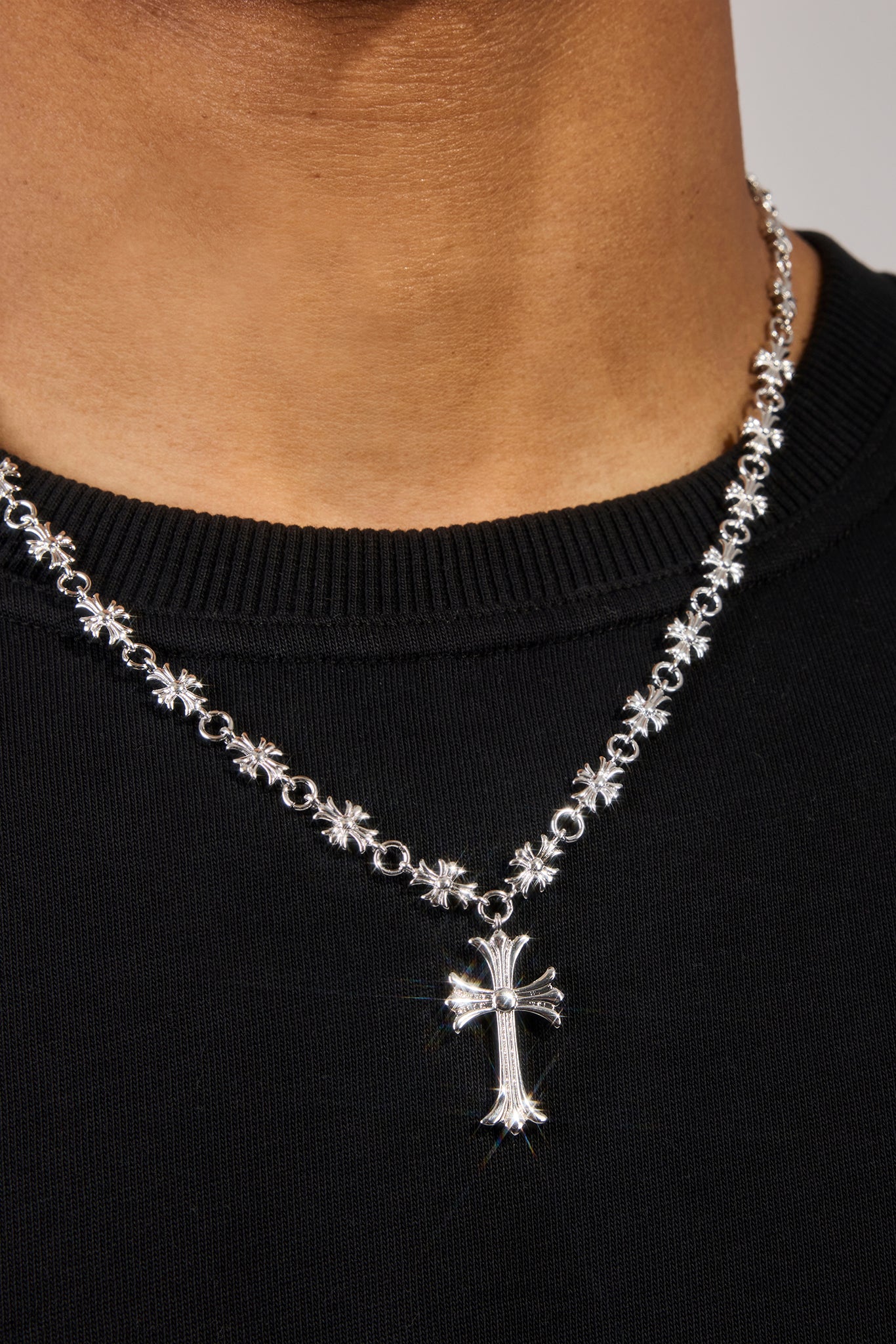 POLISHED MULTI CROSS MOTIF NECKLACE 30MM MVP™